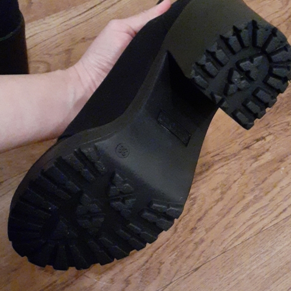 Divided booties - Picture 7 of 7